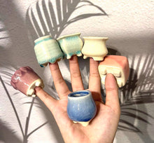 Load image into Gallery viewer, Tiny pots (6 pcs)
